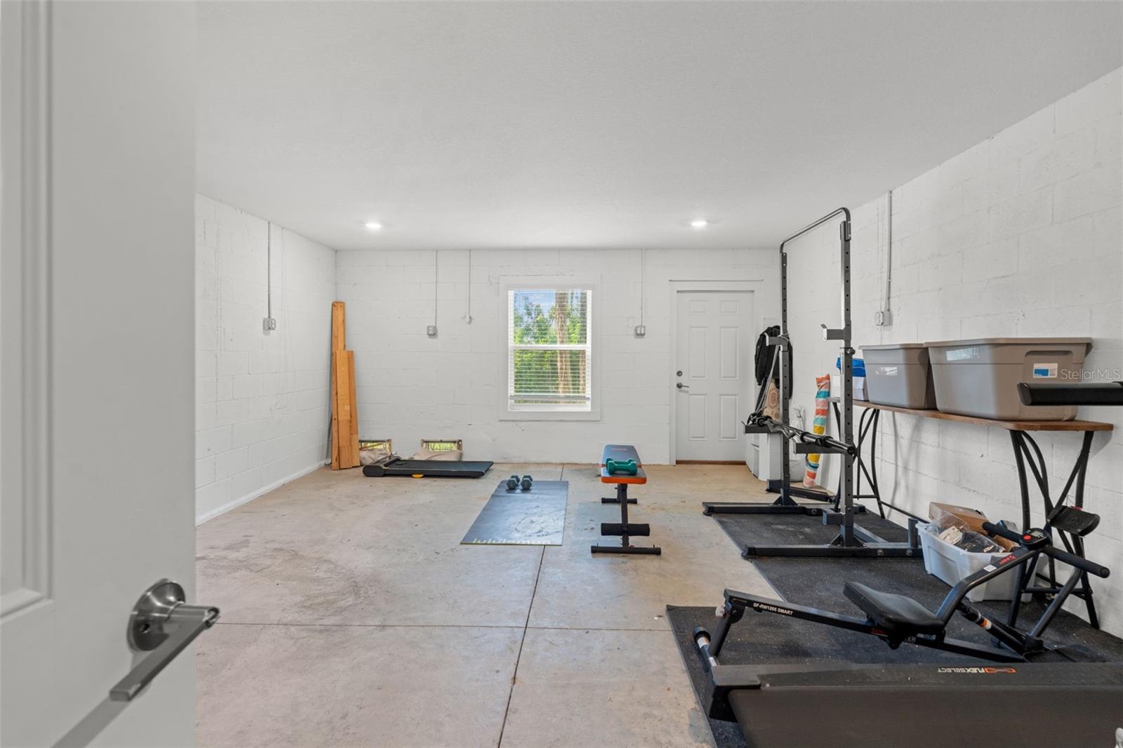 PALM RIVER TOWNHOMES PH 2 - Residential