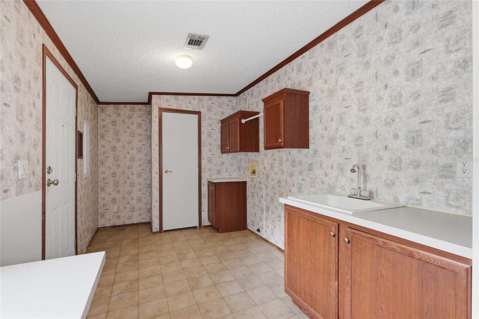 ZEPHYRWOODS - Residential