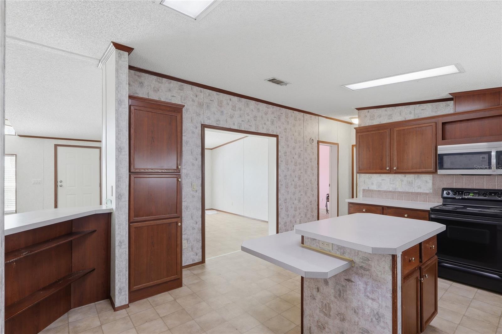 ZEPHYRWOODS - Residential