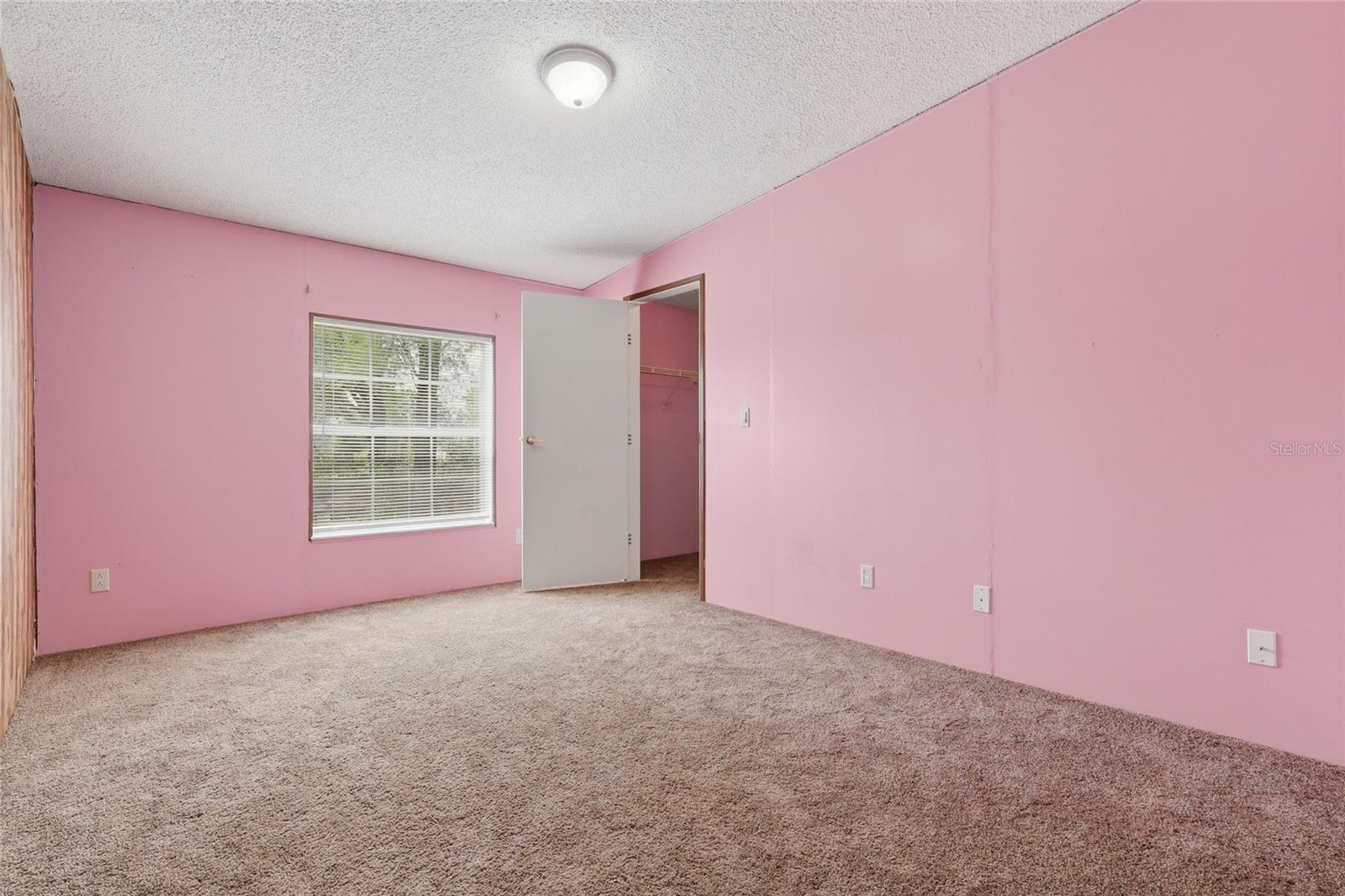 ZEPHYRWOODS - Residential