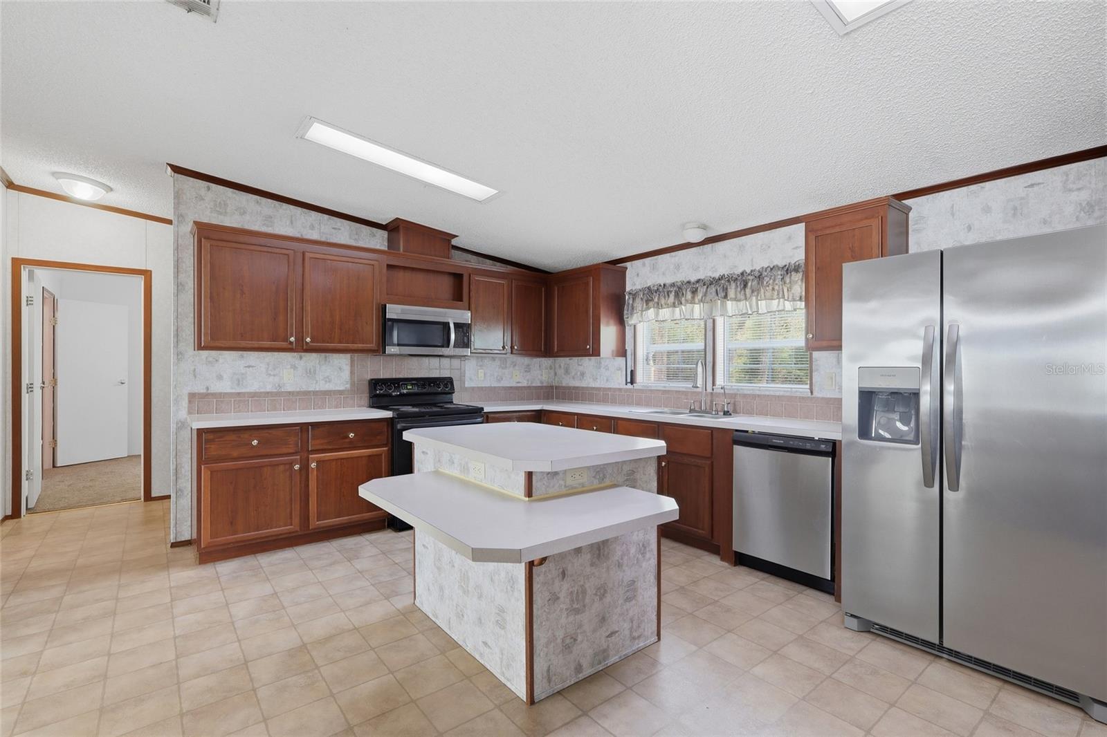 ZEPHYRWOODS - Residential