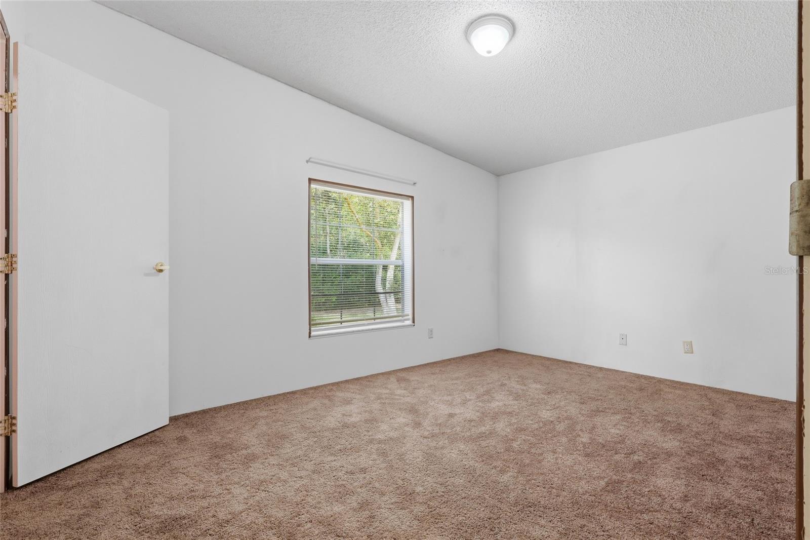 ZEPHYRWOODS - Residential