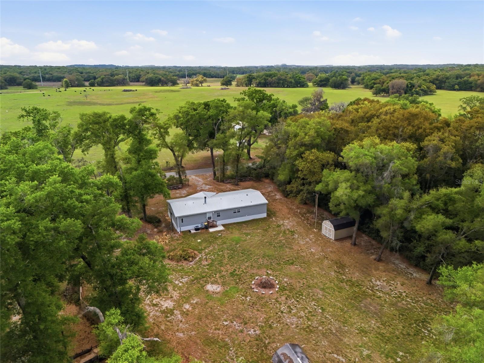 ZEPHYRWOODS - Residential