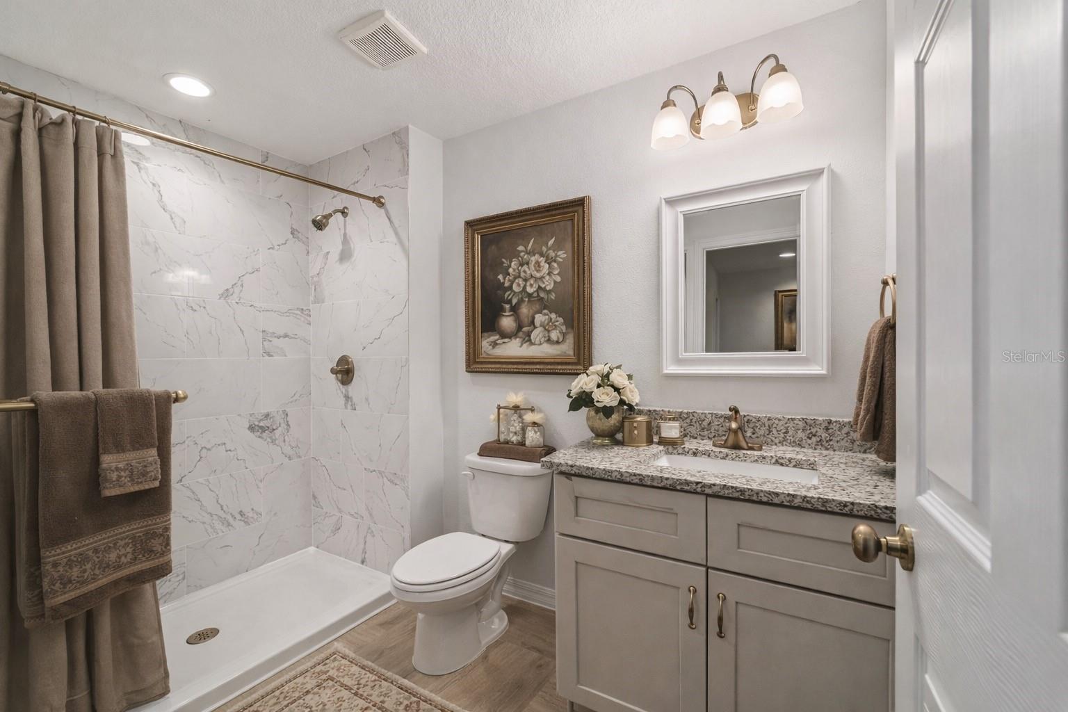 RAINBOW LAKES ESTATE - Residential