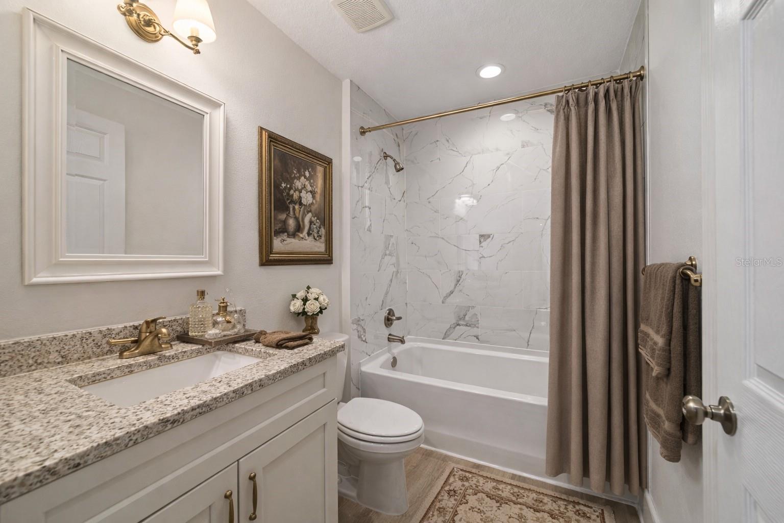 RAINBOW LAKES ESTATE - Residential