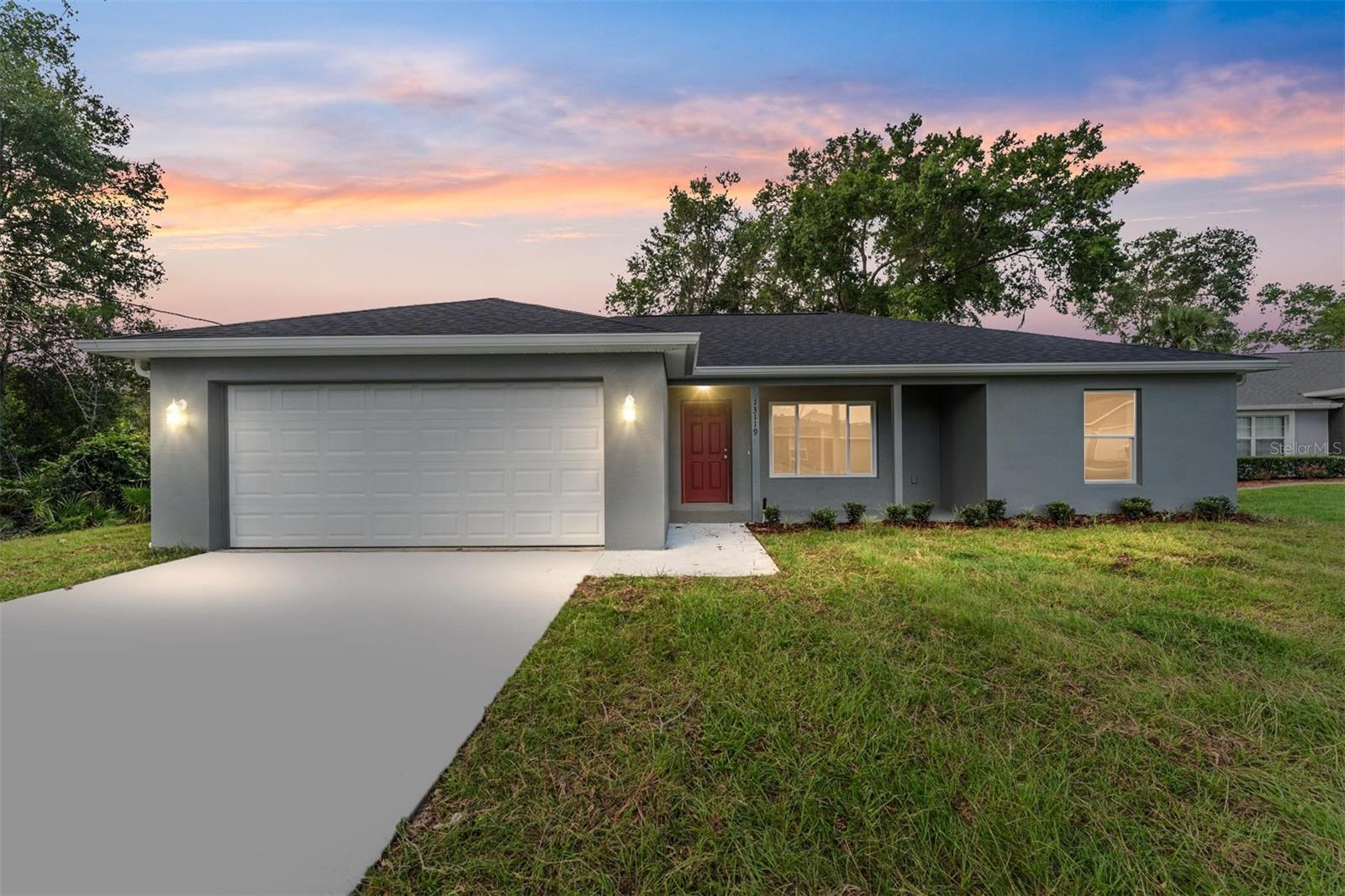 RAINBOW LAKES ESTATE - Residential