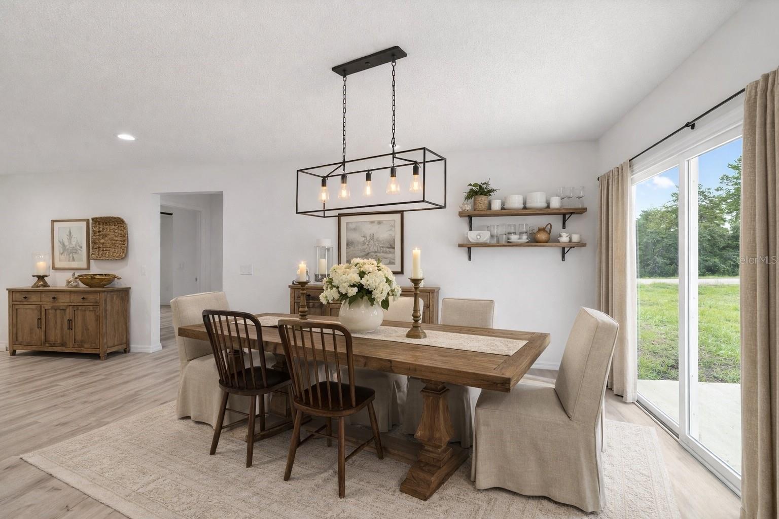 RAINBOW LAKES ESTATE - Residential