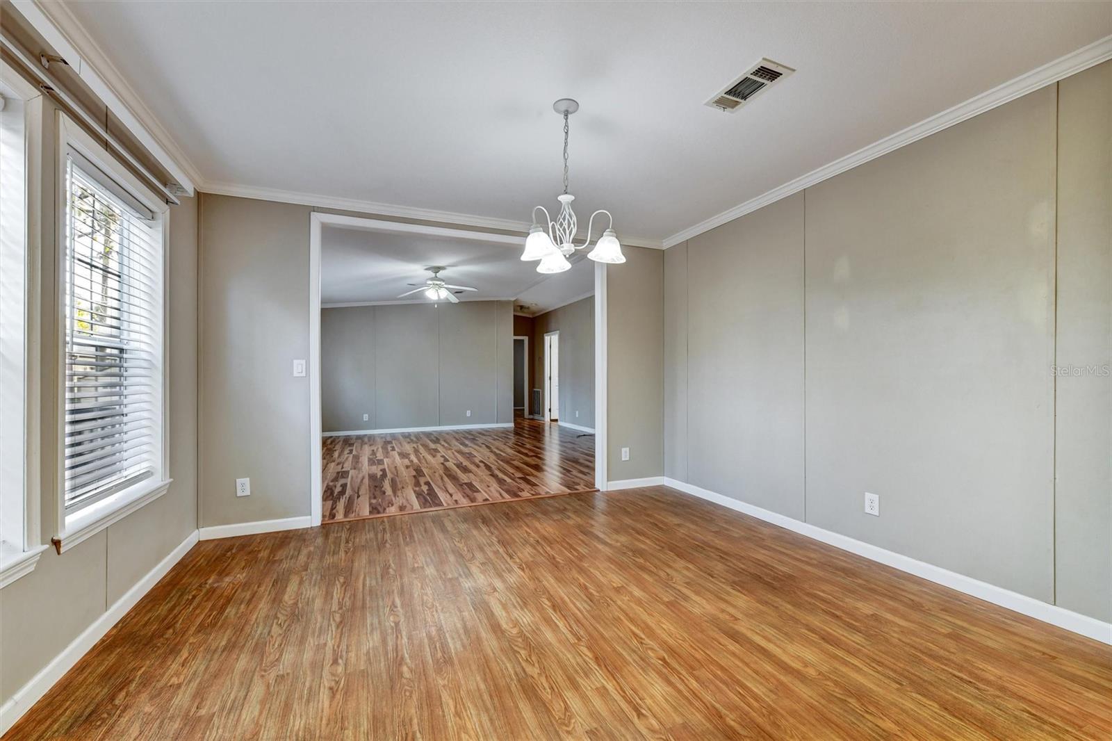 NEW ATHENS CITY 1ST ADD - Residential Lease