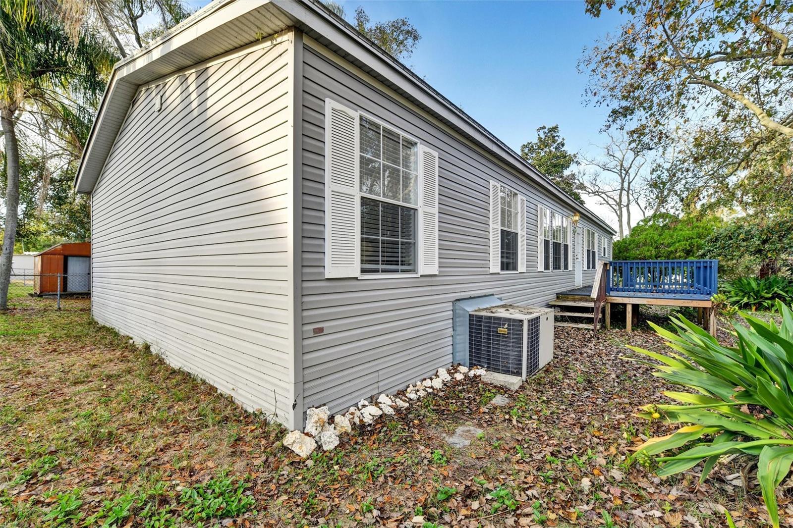 NEW ATHENS CITY 1ST ADD - Residential Lease