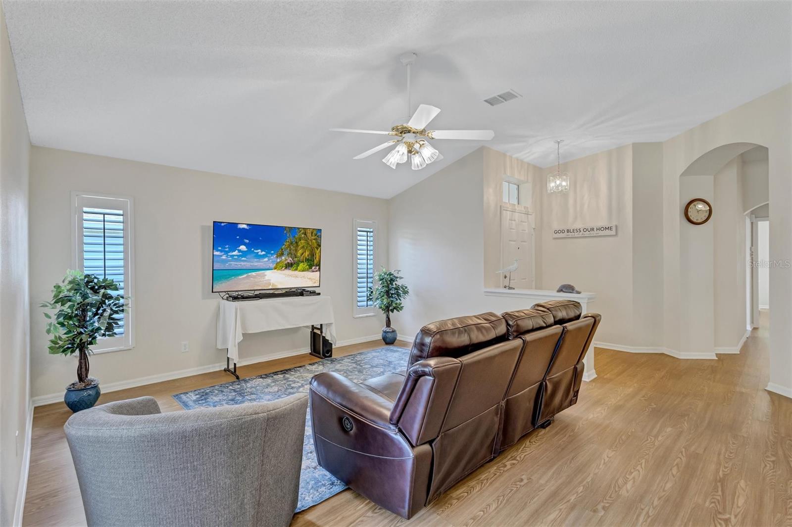 WORTHINGTON CONDO - Residential