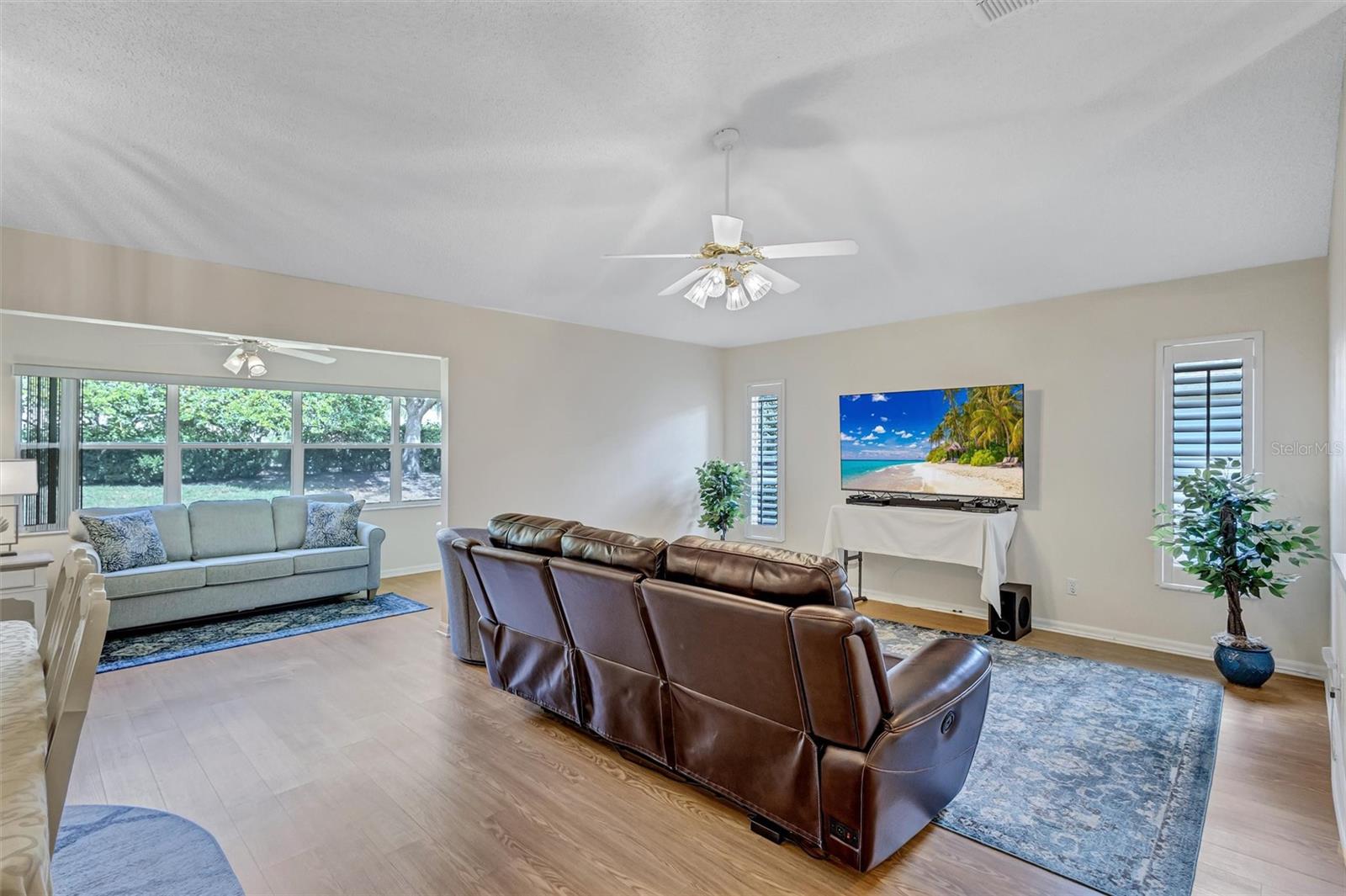 WORTHINGTON CONDO - Residential