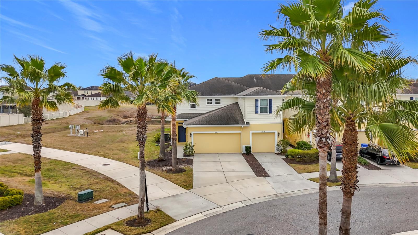 LUCAYA LAKE CLUB TWNHMS PHA - Residential