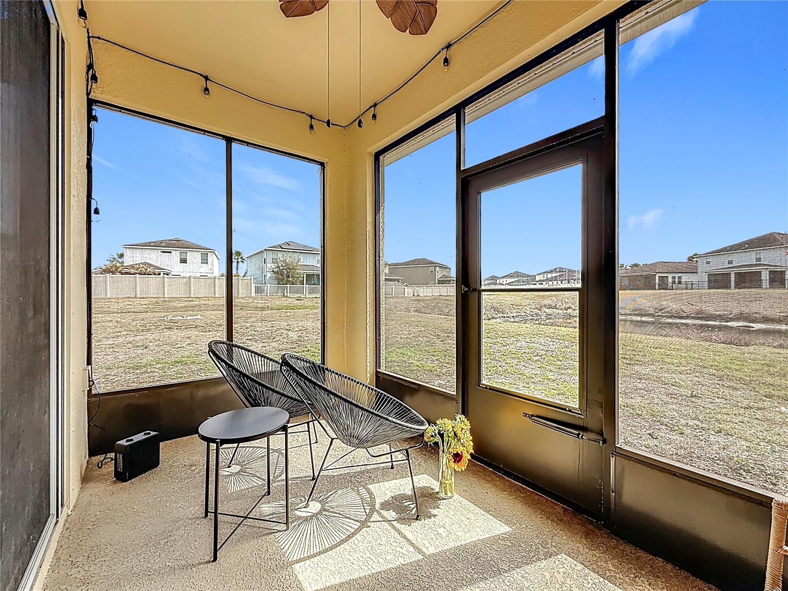 LUCAYA LAKE CLUB TWNHMS PHA - Residential