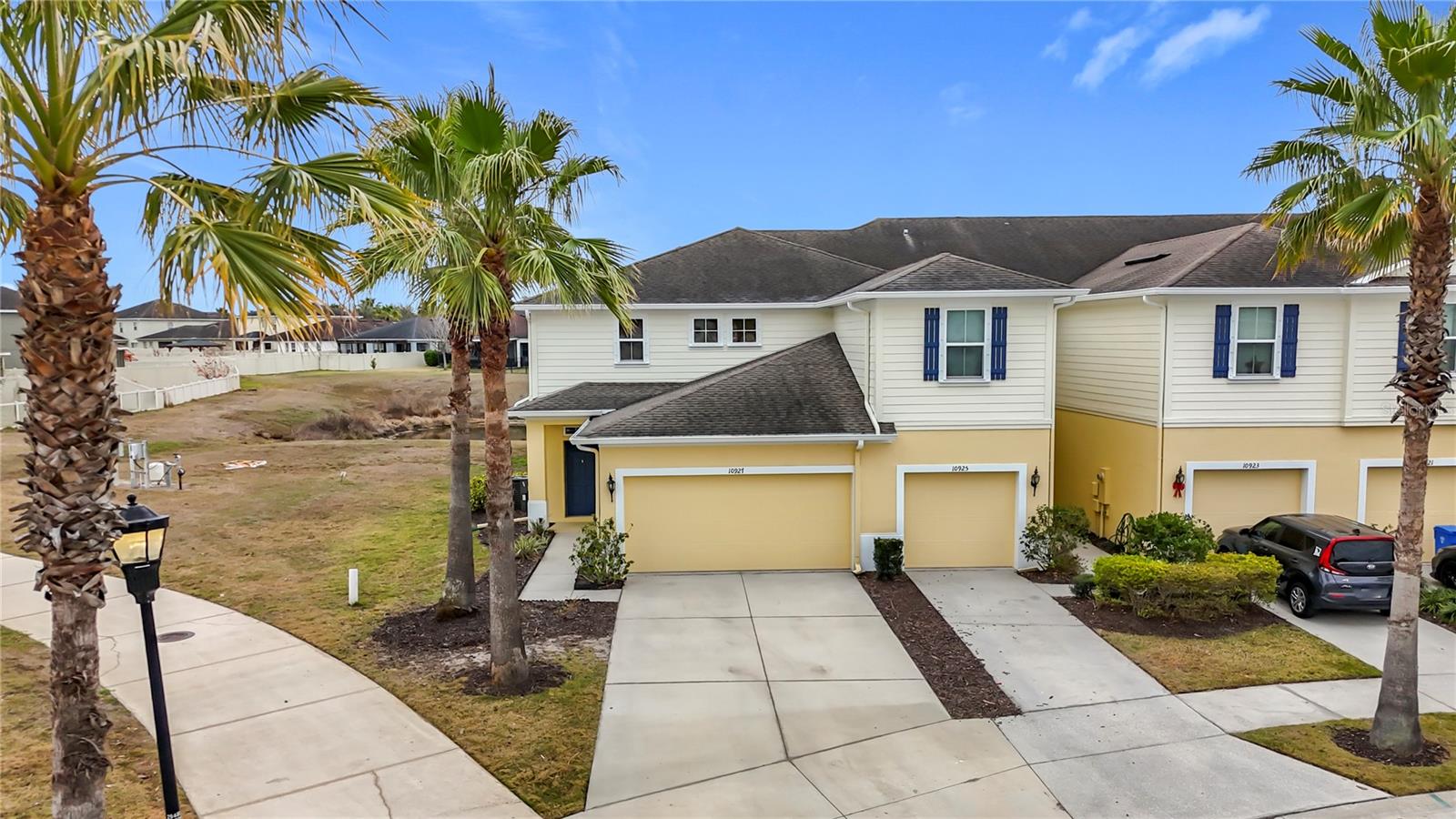 LUCAYA LAKE CLUB TWNHMS PHA - Residential