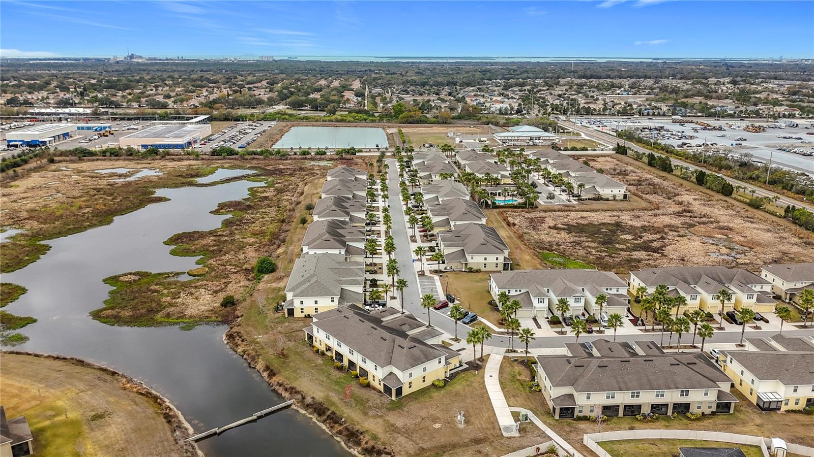 LUCAYA LAKE CLUB TWNHMS PHA - Residential