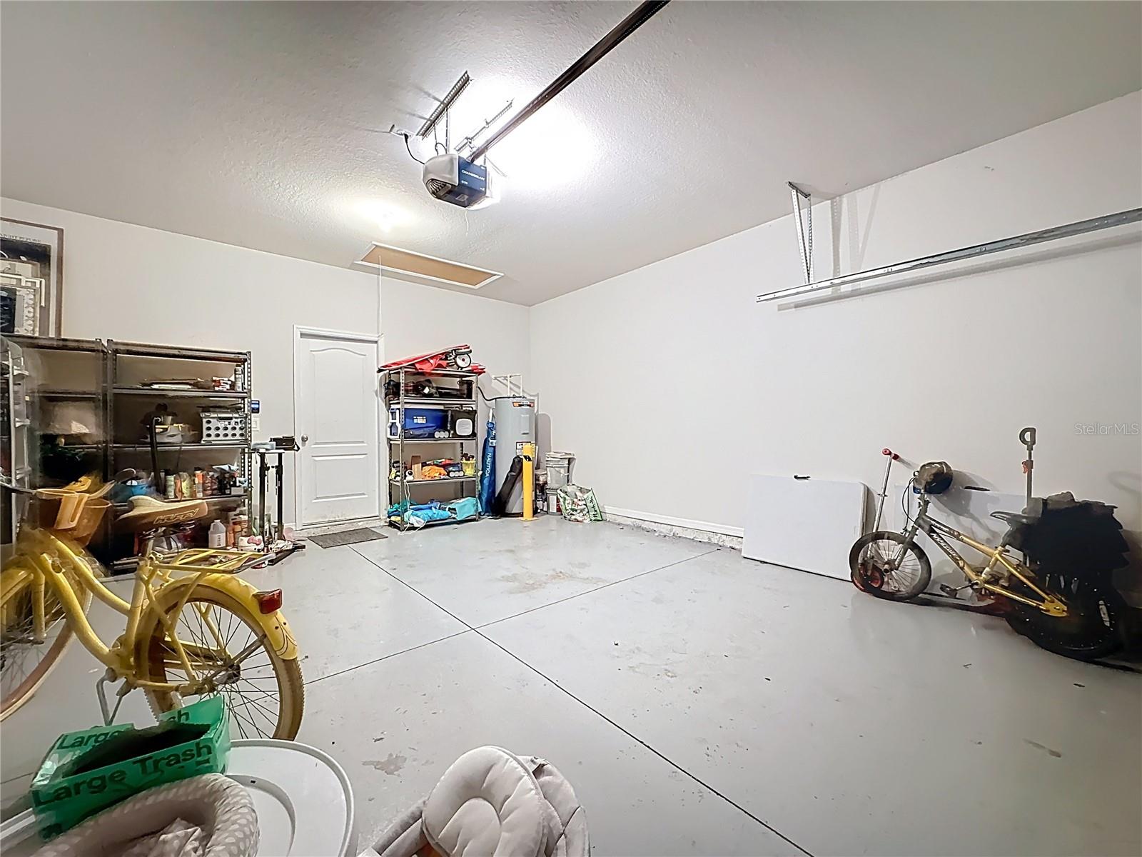 LUCAYA LAKE CLUB TWNHMS PHA - Residential