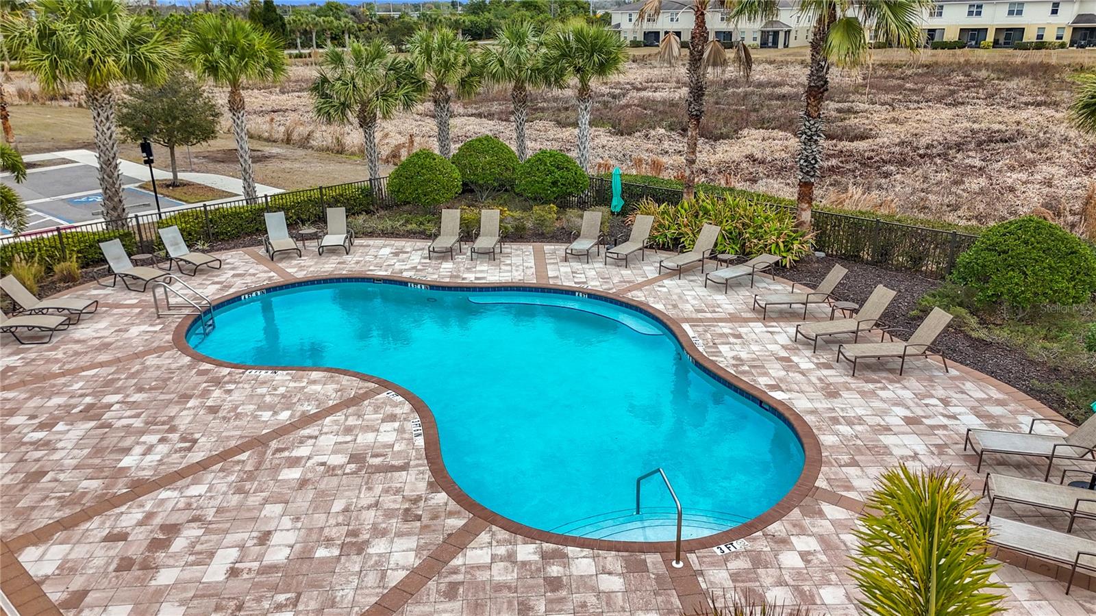 LUCAYA LAKE CLUB TWNHMS PHA - Residential