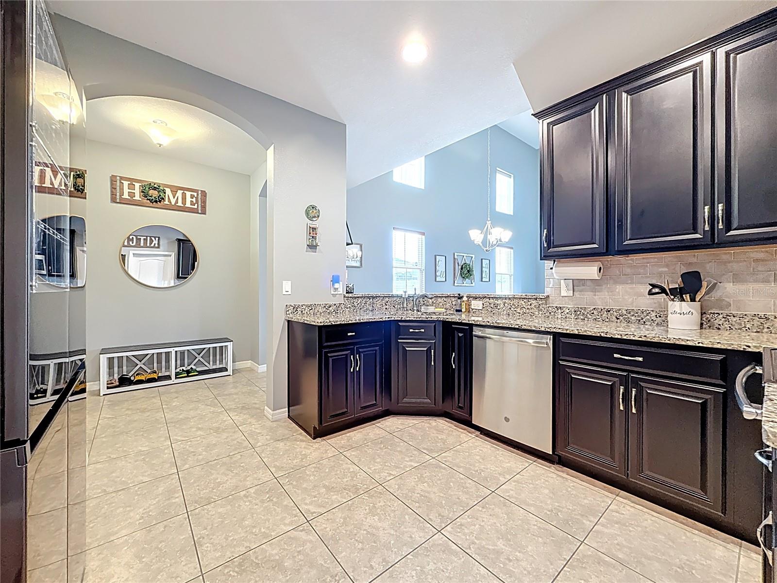 LUCAYA LAKE CLUB TWNHMS PHA - Residential