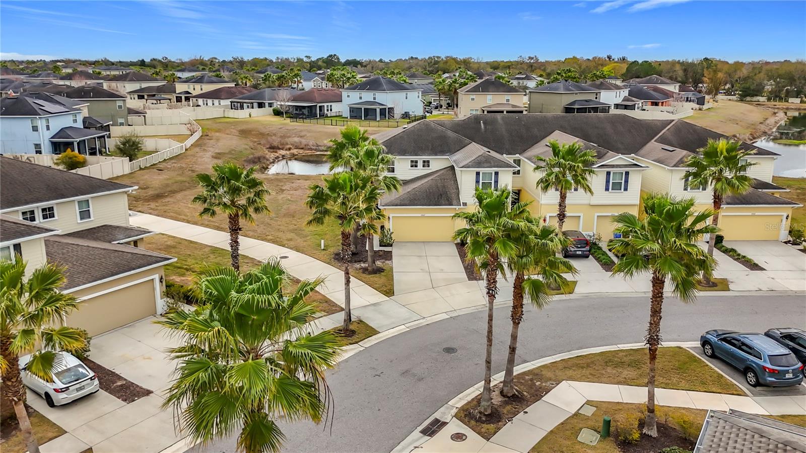 LUCAYA LAKE CLUB TWNHMS PHA - Residential