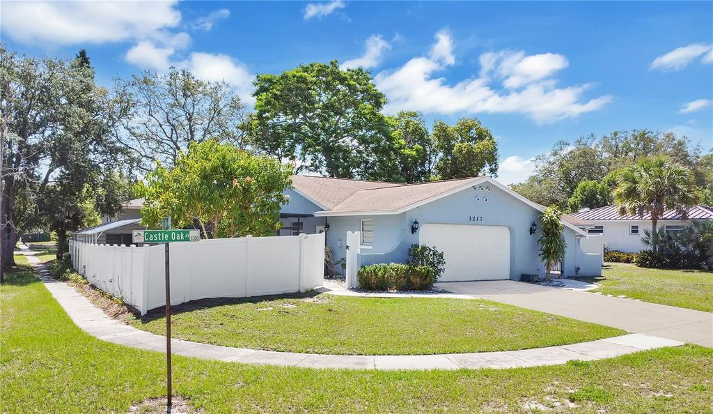 Photo of 3217 Castle Oak Avenue, Orlando, FL 32808 (MLS # O6374268)