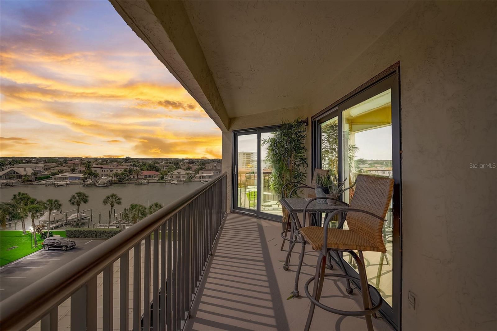 1651 SAND KEY ESTATES COURT 52