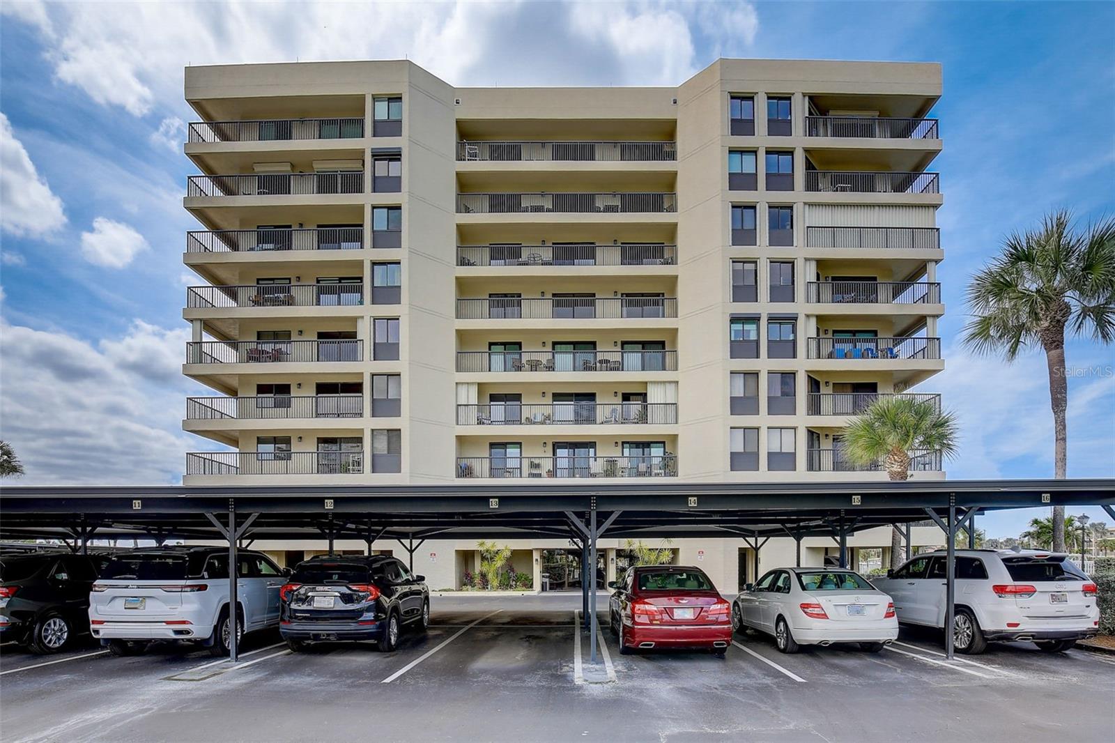 1651 SAND KEY ESTATES COURT 52
