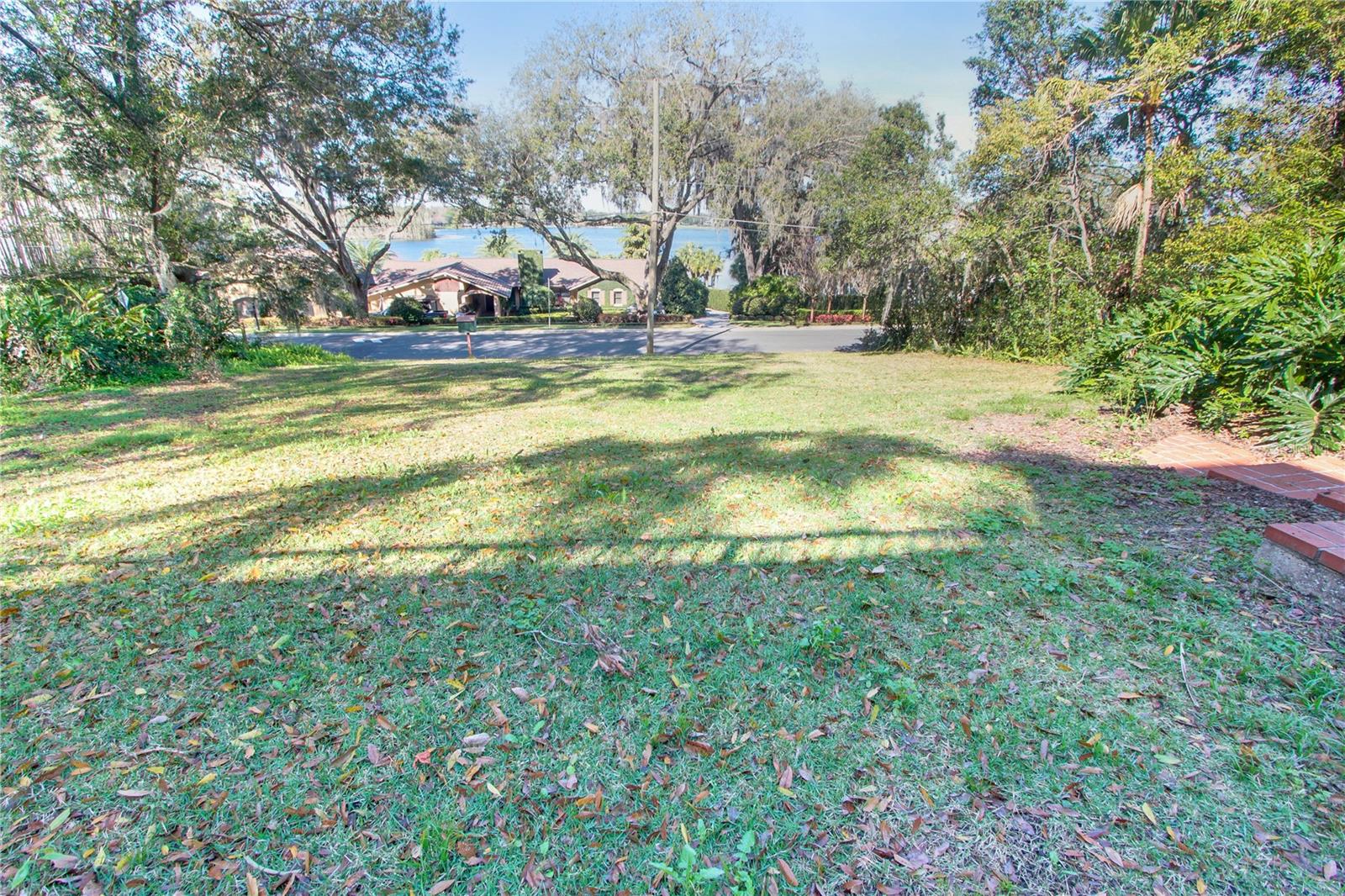 925 NORTHSIDE DRIVE