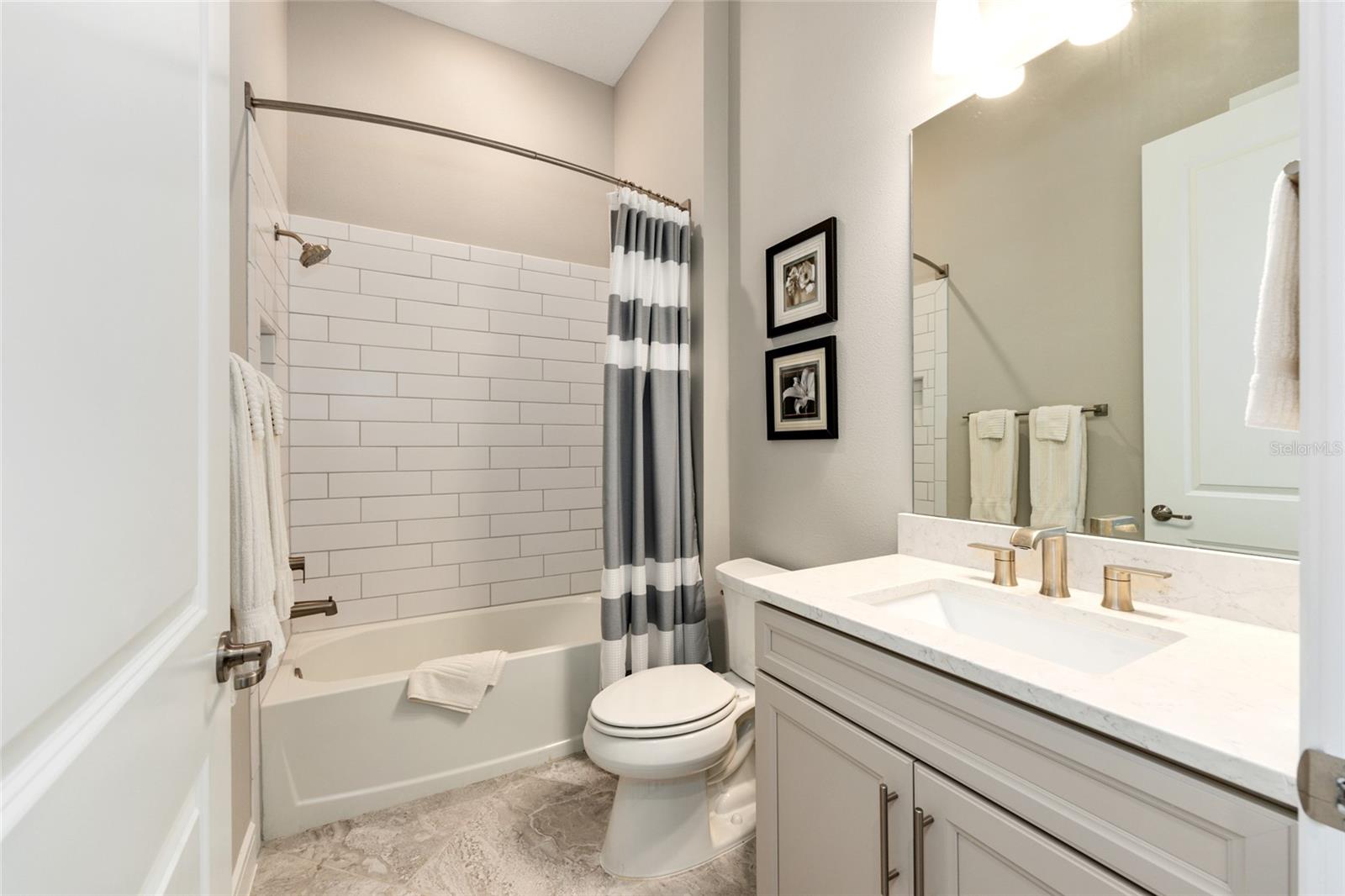 STONE CREEK - Residential