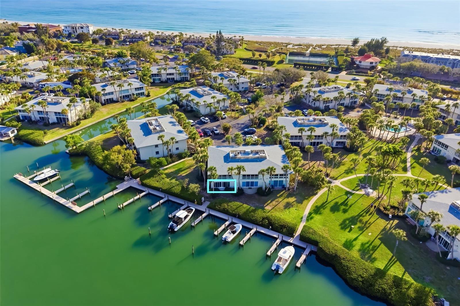 WHITNEY BEACH - Residential