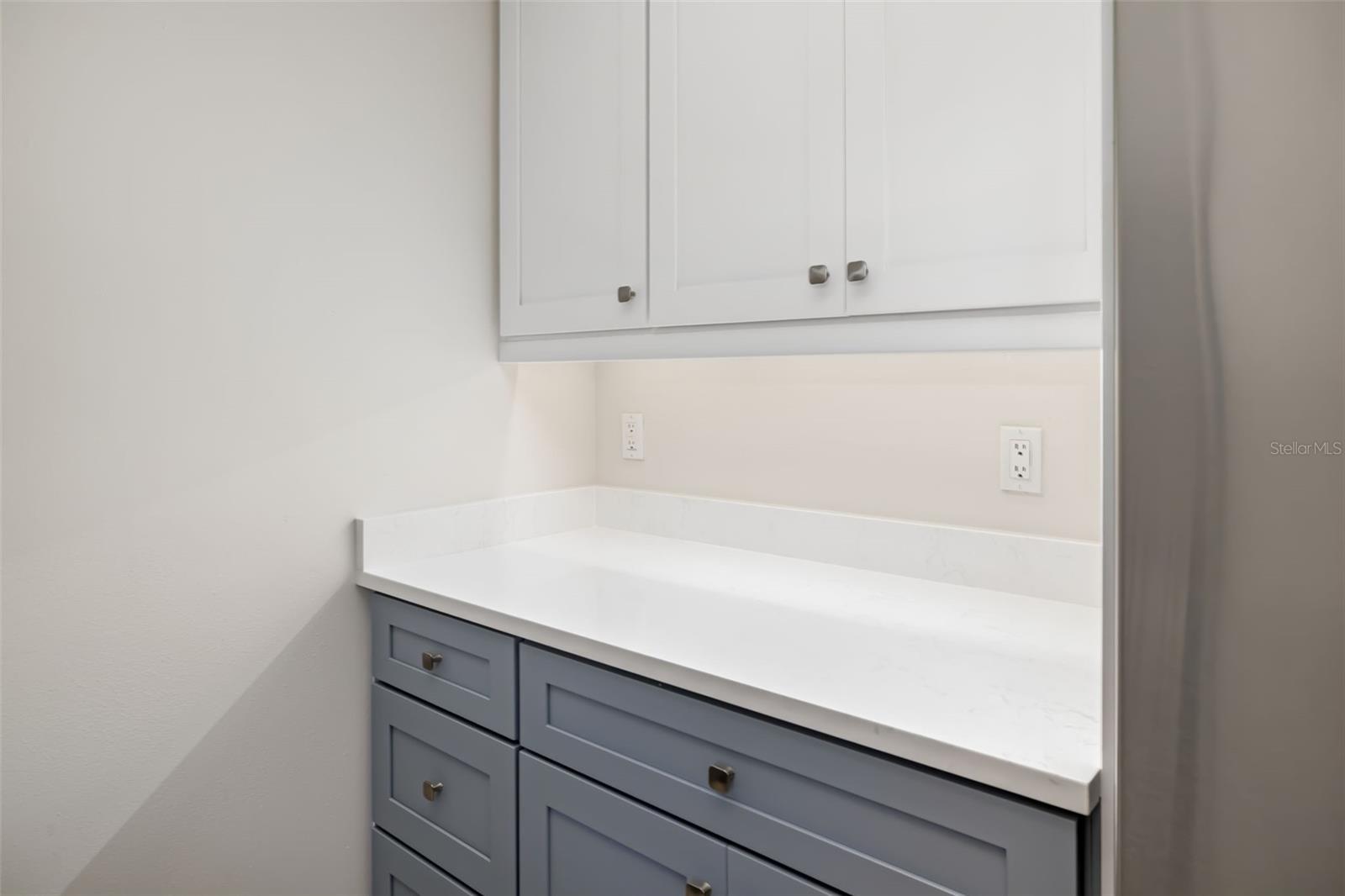 WHITNEY BEACH - Residential