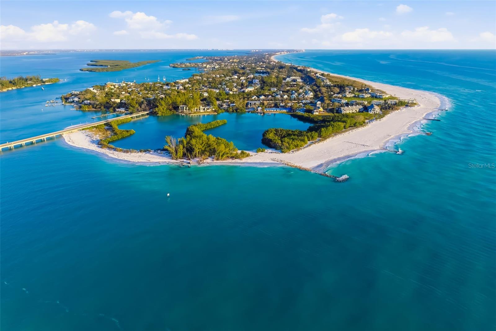 WHITNEY BEACH - Residential