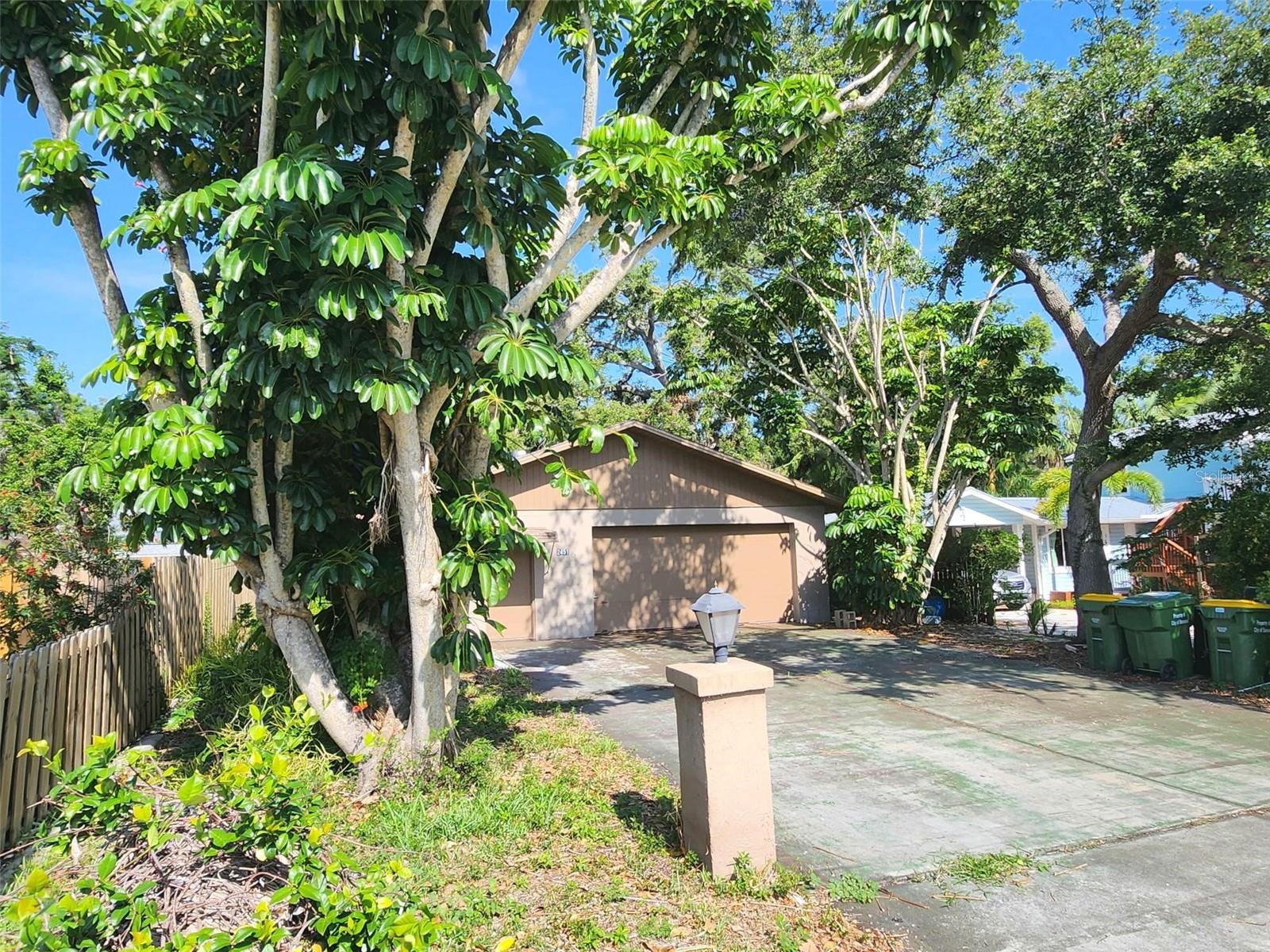 2451 HICKORY AVENUE