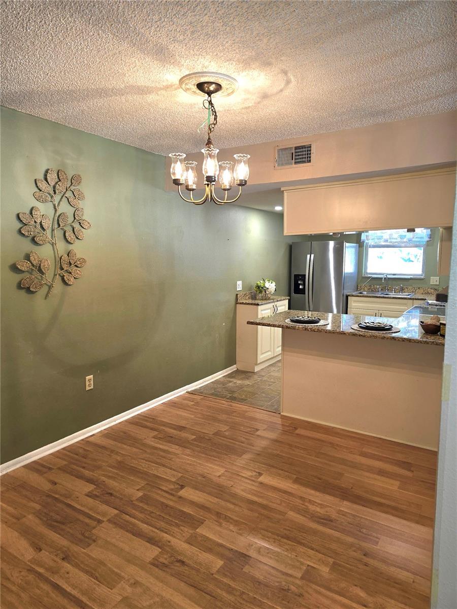 WOODTRAIL CONDO - Residential