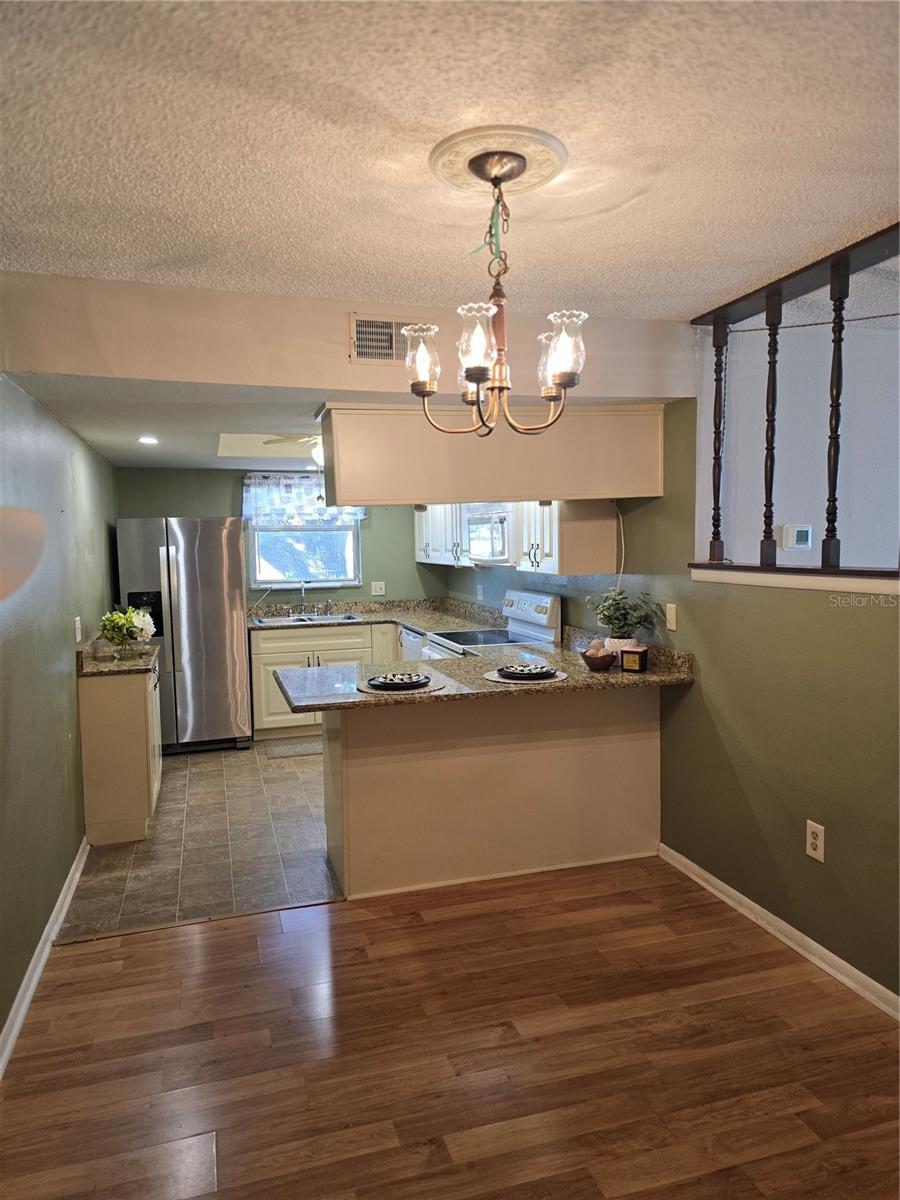 WOODTRAIL CONDO - Residential