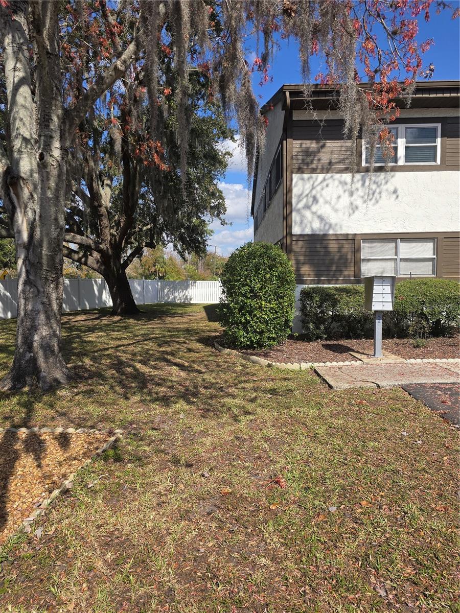 WOODTRAIL CONDO - Residential