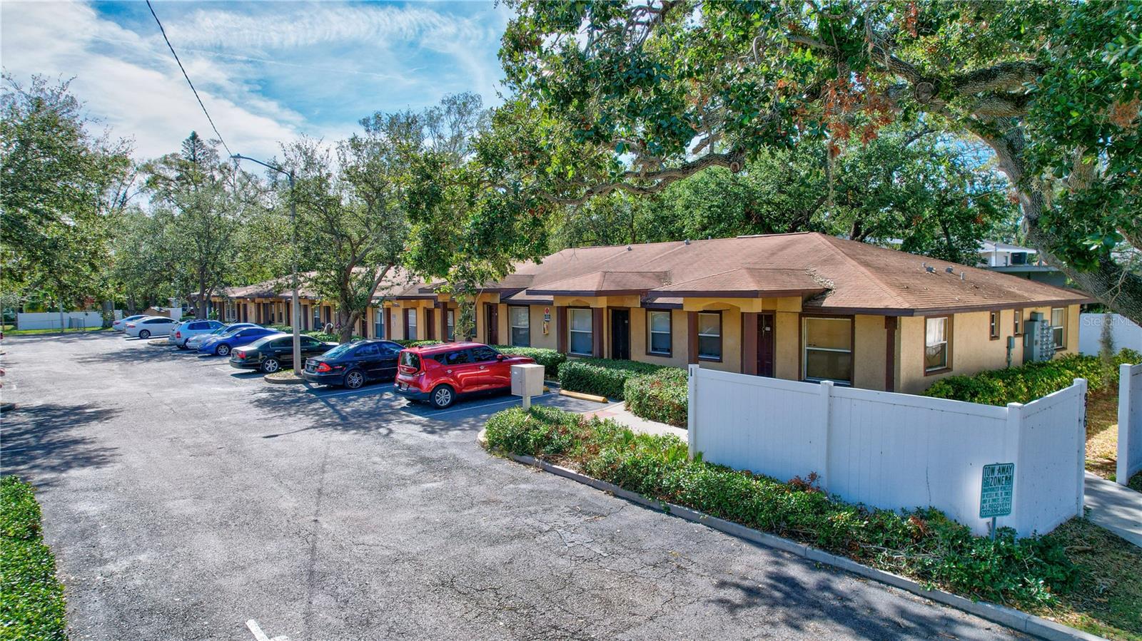 This one won't last! ALL TILE - CORNER APARTMENT - 2/2 with ceiling fans in bedrooms and living room. W/D connections. Convenient location, fenced community. Call for appointment! No pets. Tenant is responsible for water/sewer, electric and trash