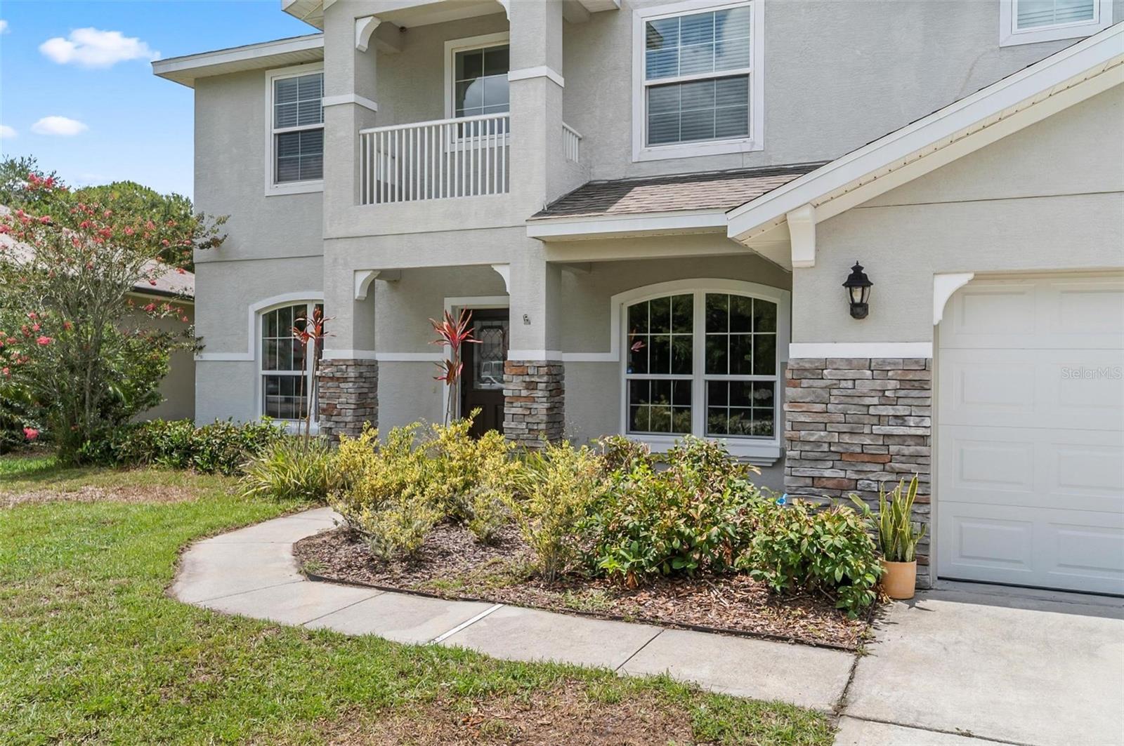 227 BIRCHWOOD DRIVE