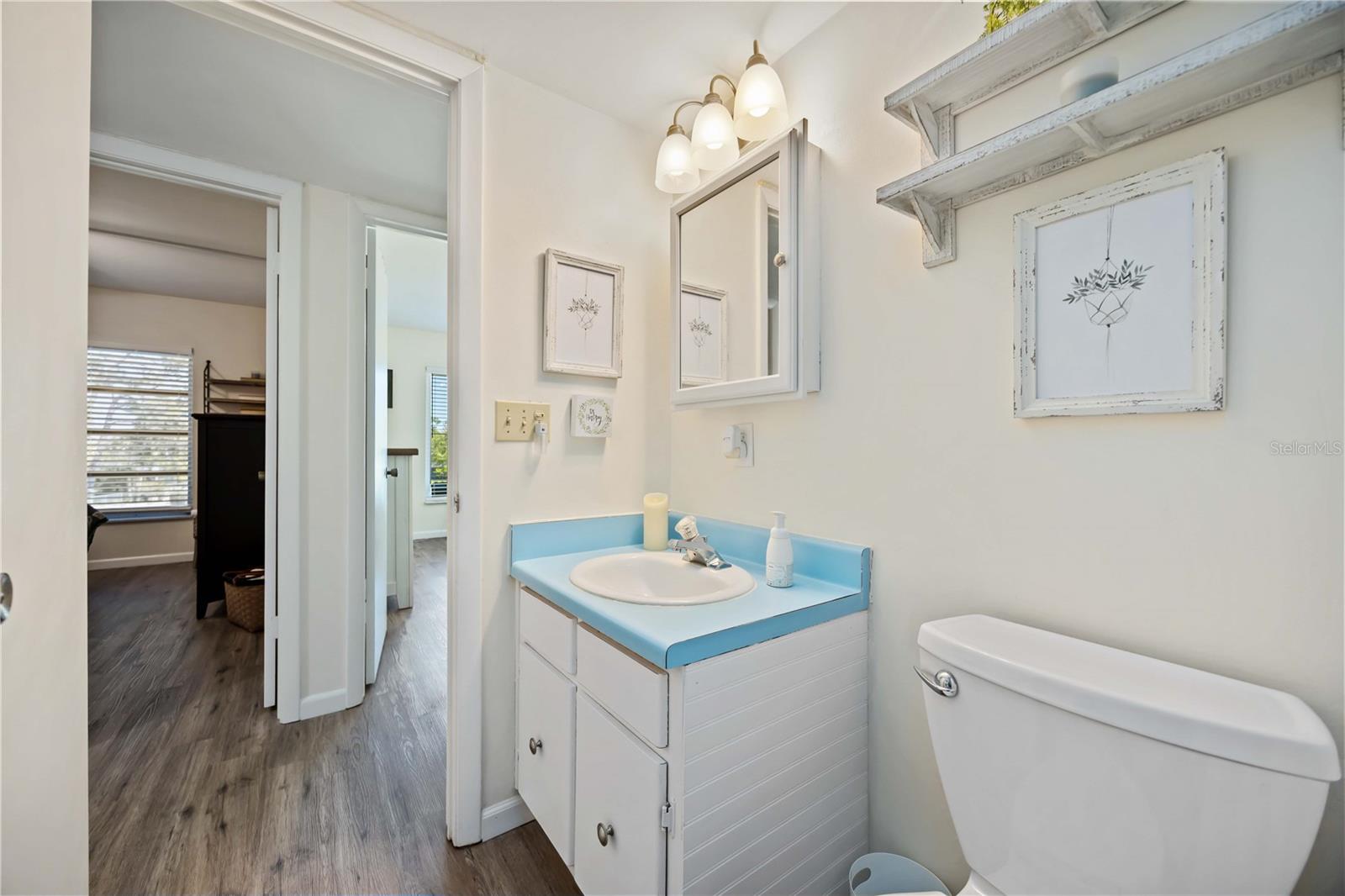 CHELSEA HOUSE - Residential