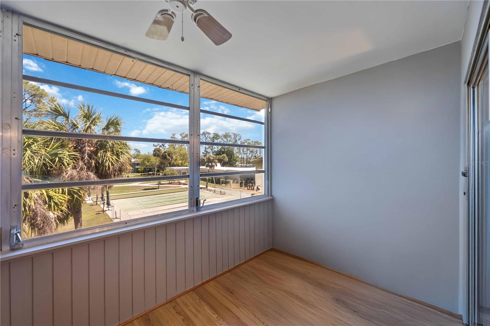 CHELSEA HOUSE - Residential