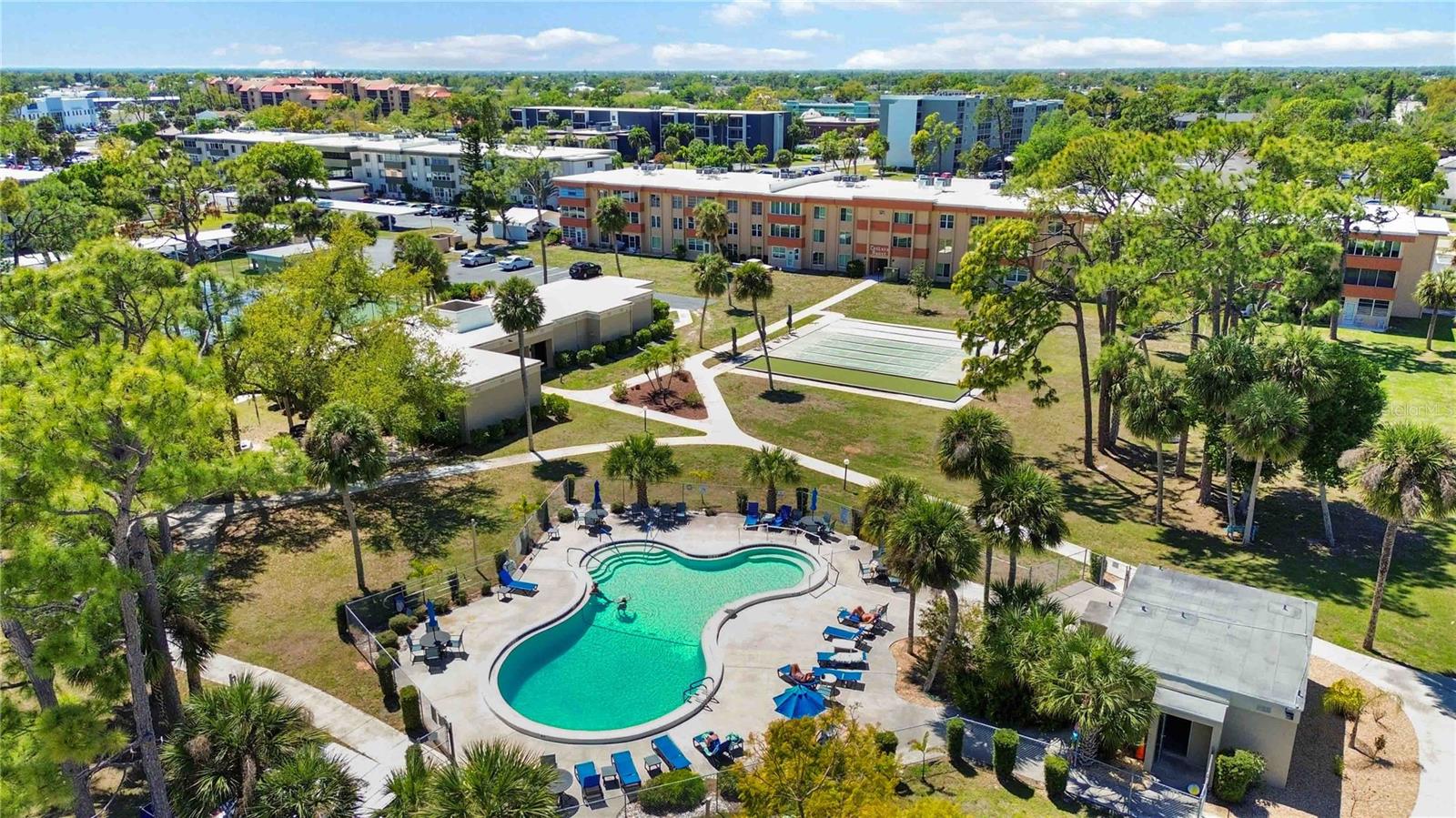 2290 AARON STREET 312