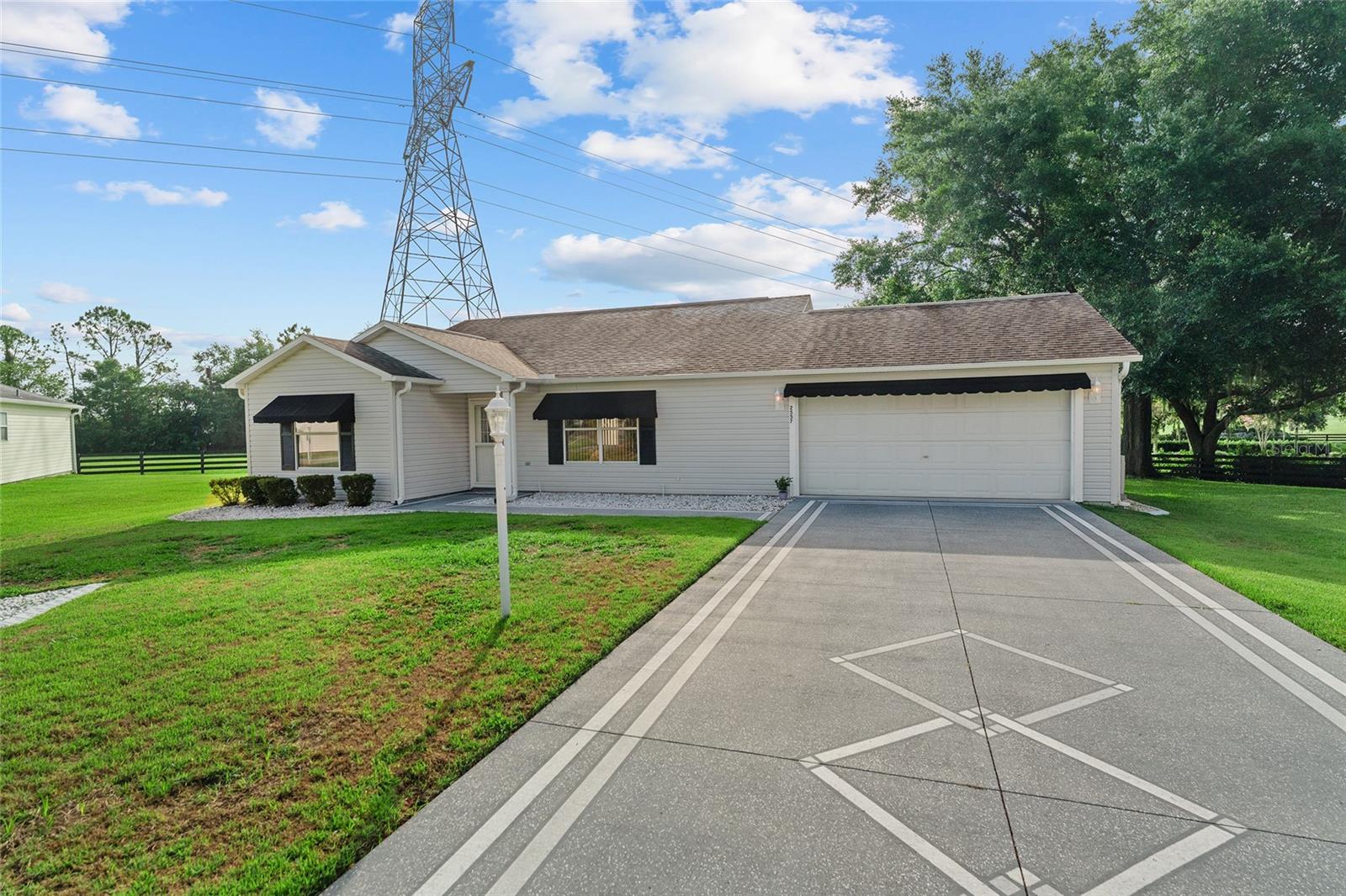 2557 PRIVADA DRIVE