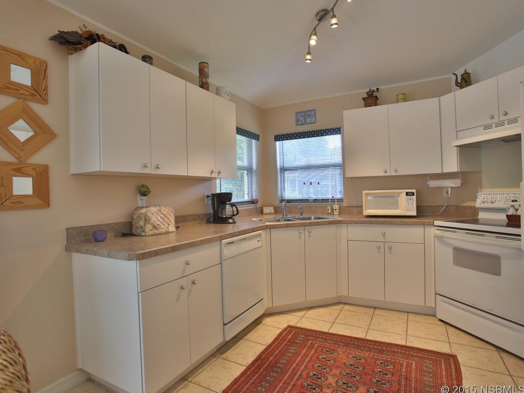 Lakes At Spruce Creek - Residential