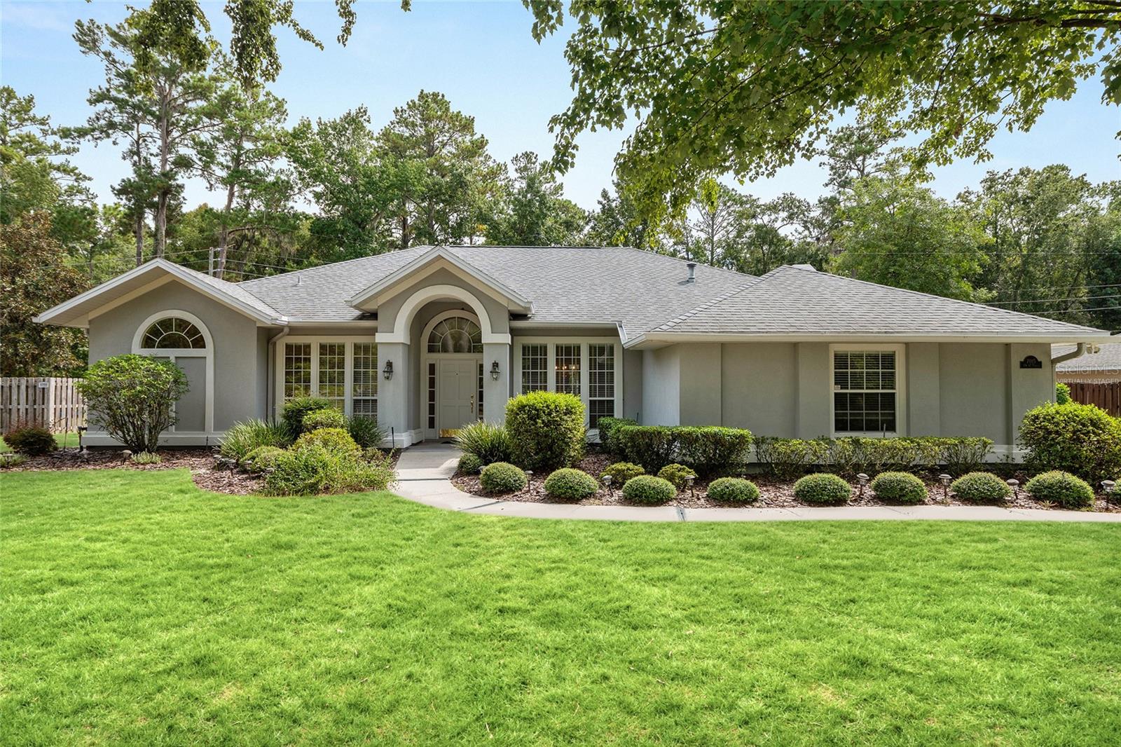 STERLING PLACE - Residential