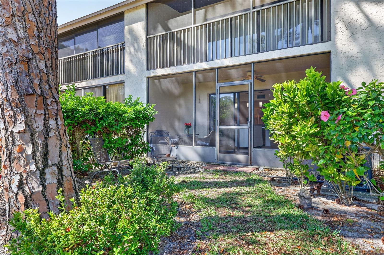 QUAIL HOLLOW - Residential