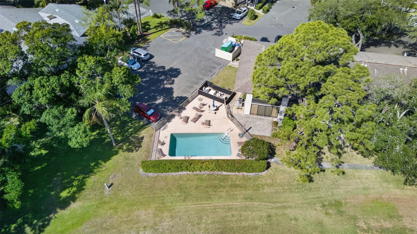 QUAIL HOLLOW - Residential