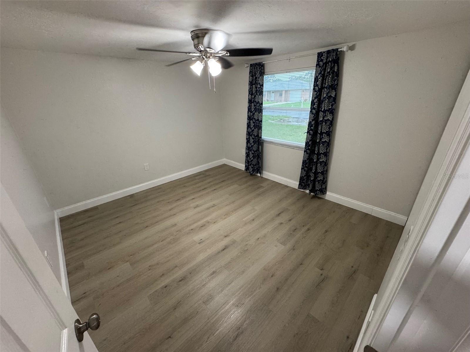 SOUTH VENICE - Residential