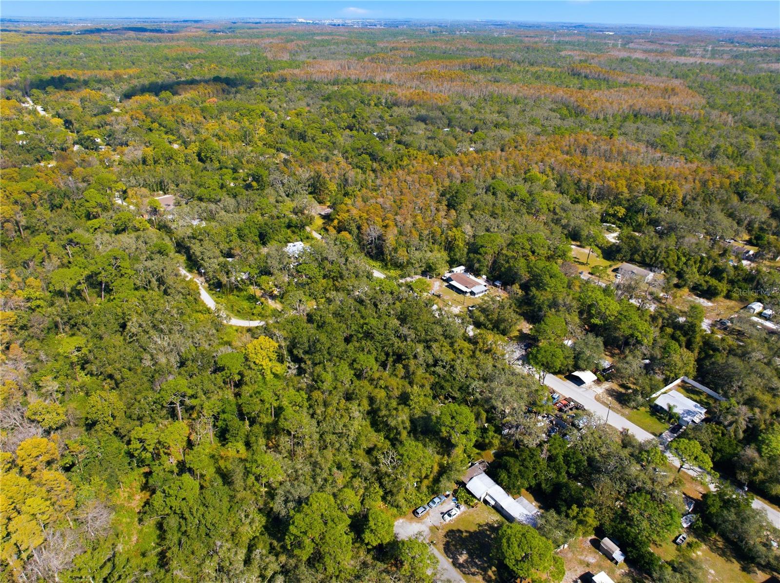 MOON LAKE ESTATES - Land