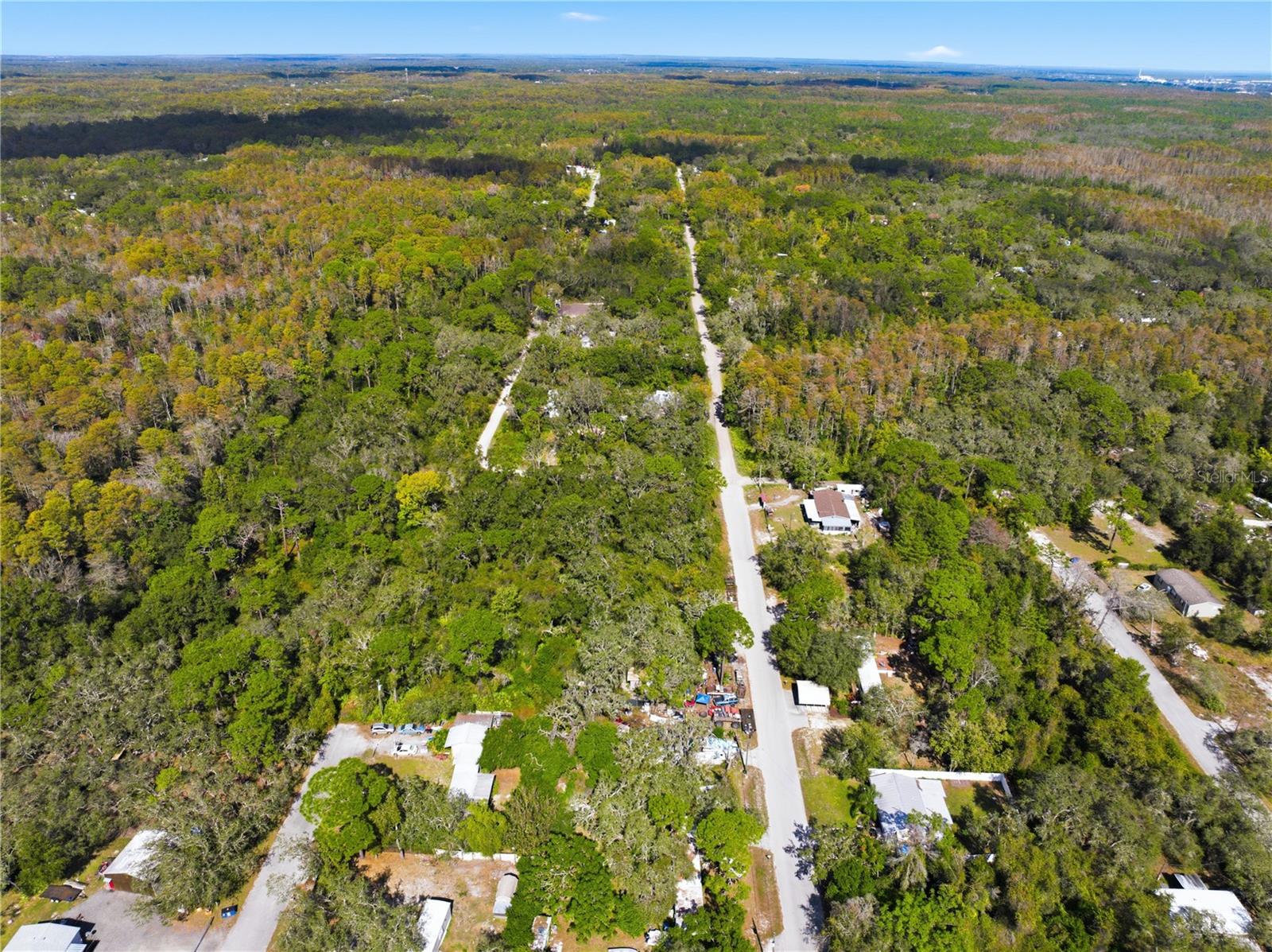 MOON LAKE ESTATES - Land