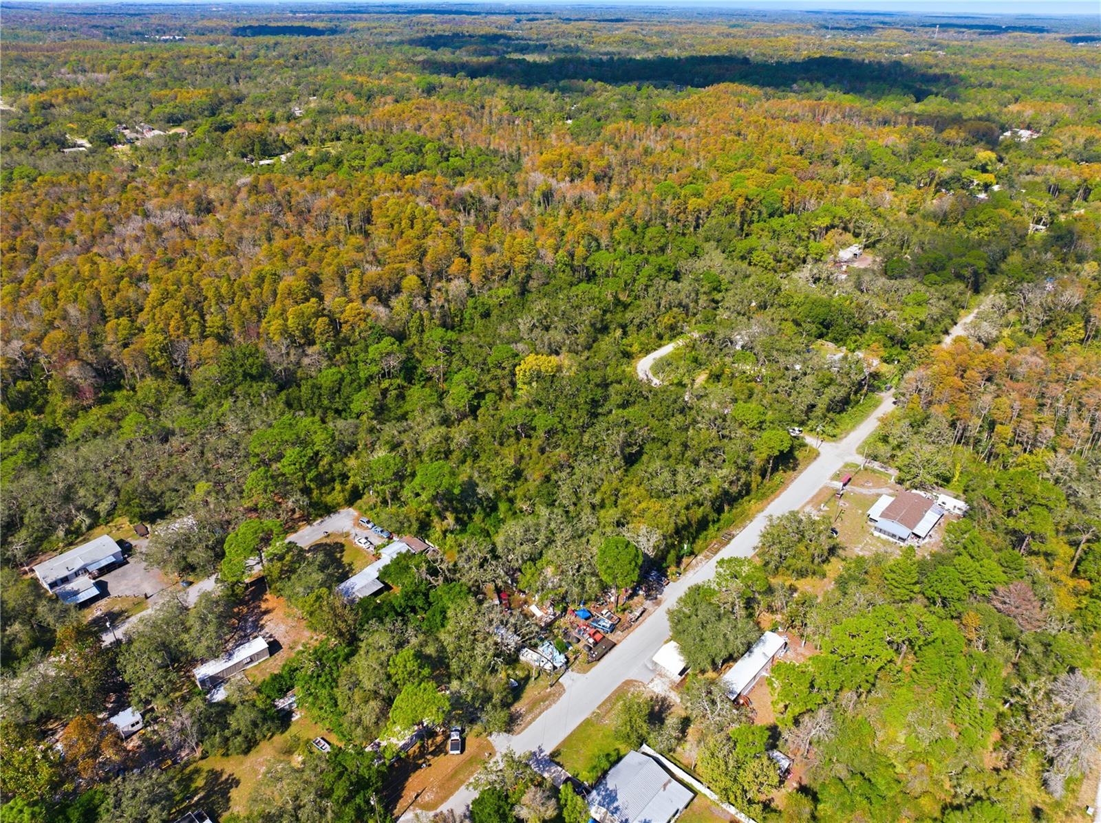 MOON LAKE ESTATES - Land