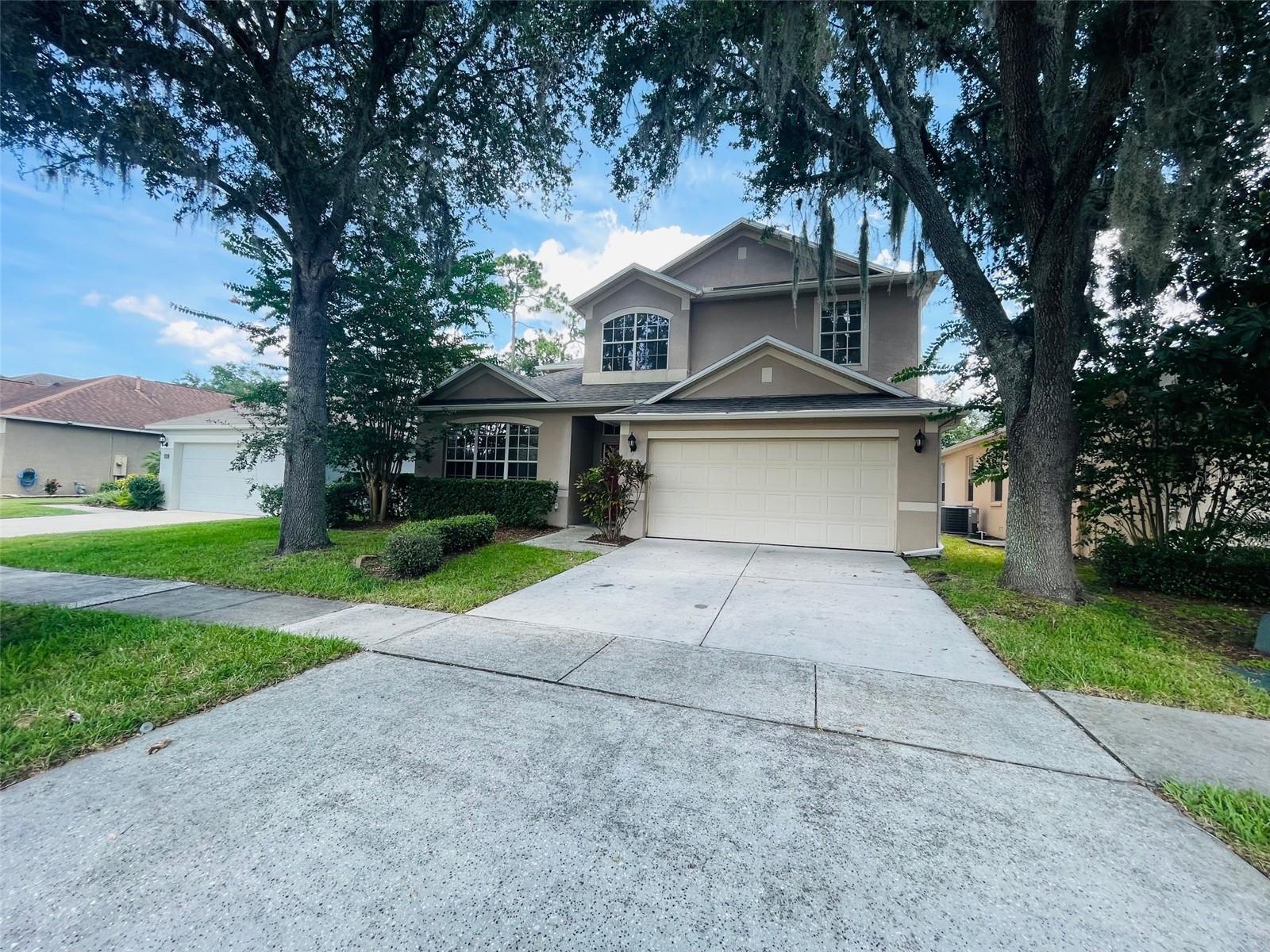 This Spacious Orlando Rental Home is ready to move in located in the Community of University Pines. Conveniently located minutes from the 417, UCF, Research Park, Waterford Lakes, Great Shopping and Dining. This well maintenance 3 Bedroom 3 Bath features a Formal Living Room, Formal Dining Room and family room. All 3 Bedrooms are on the 2nd Floor. Home also offers a 2 Car Garage, Home is Clean and Move-in Ready!!!!